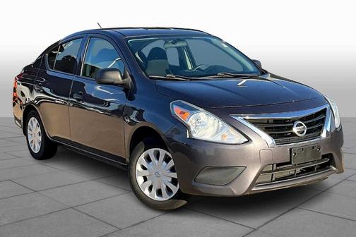 2015 Nissan Versa 1.6 S+