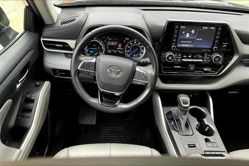 2021 Toyota Highlander Hybrid XLE
