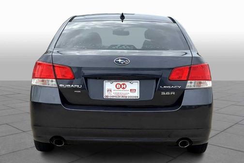 2011 Subaru Legacy 3.6R Limited