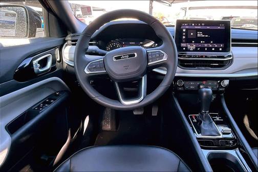 Red Hot Pearlcoat 2025 Jeep Compass Limited