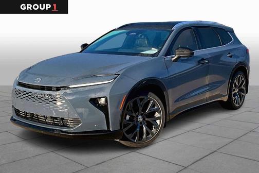 2025 Toyota Crown Signia LIMITED