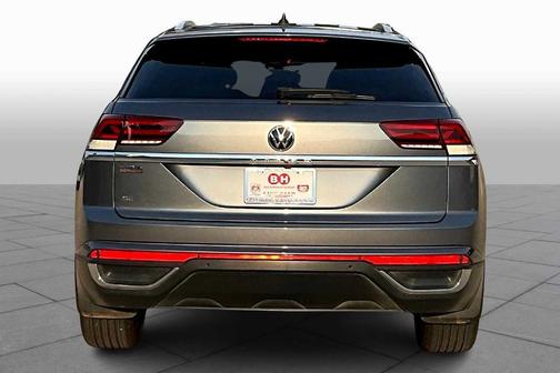 2022 Volkswagen Atlas Cross Sport 2.0T SE w/Technology