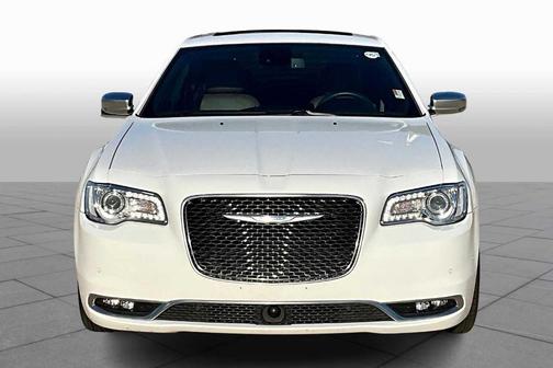 2018 Chrysler 300C 300C