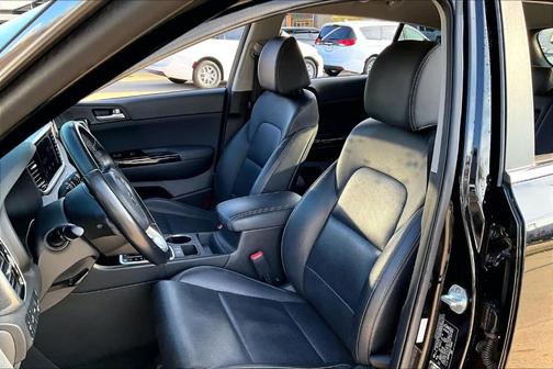 2020 Kia Sportage EX