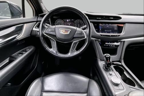Dark Moon Blue Metallic 2021 Cadillac XT5 Premium Luxury
