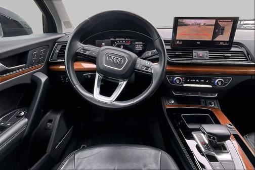Mythos Black Metallic 2022 Audi Q5 45 S line Premium Plus