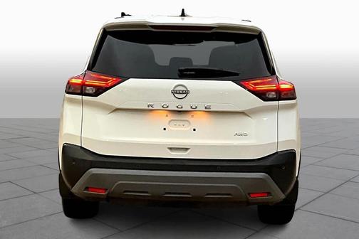 2022 Nissan Rogue S