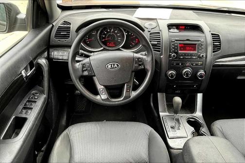 2012 Kia Sorento LX