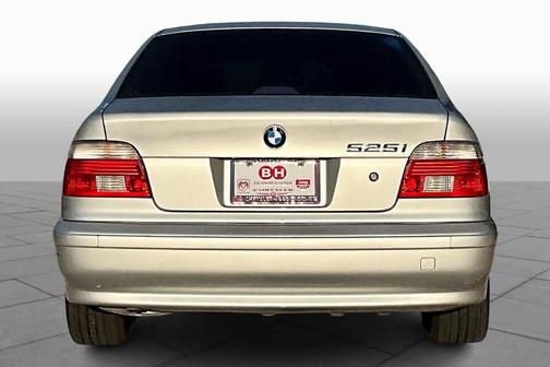 2002 BMW 525 i