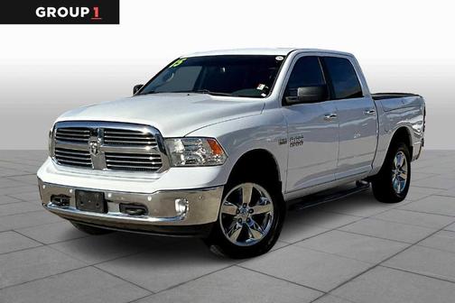 2015 RAM 1500 SLT