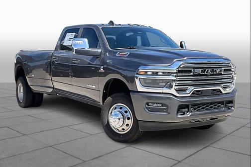 Granite Crystal Metallic Clearcoat 2026 RAM 3500 Laramie Crew Cab 4x4 8' Box