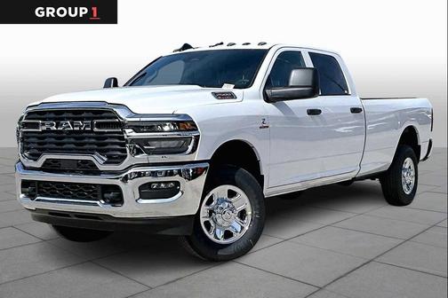 Bright White Clearcoat 2026 RAM 2500 Tradesman Crew Cab 4x4 8' Box