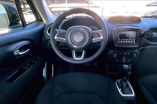 Black Clearcoat 2020 Jeep Renegade Latitude