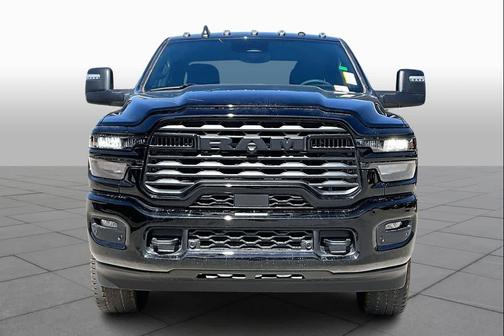 Diamond Black Crystal Pearlcoat 2026 RAM 2500 Big Horn Crew Cab 4x4 6'4' Box