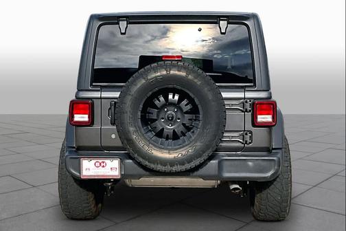 Granite Crystal Metallic Clearcoat 2019 Jeep Wrangler Unlimited Sport