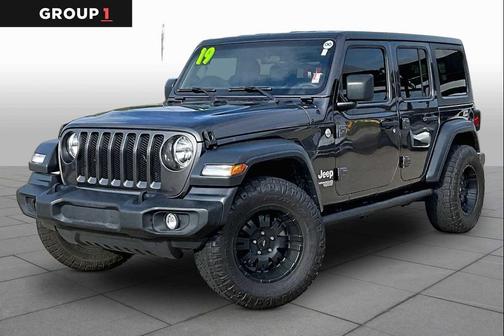 Granite Crystal Metallic Clearcoat 2019 Jeep Wrangler Unlimited Sport