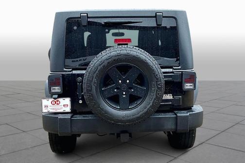 2016 Jeep Wrangler Sport