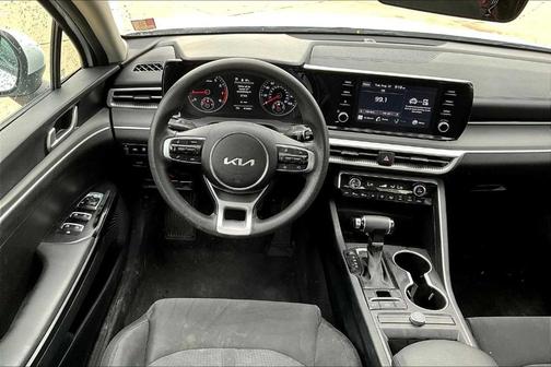 2023 Kia K5 LXS