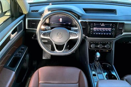 2023 Volkswagen Atlas 3.6L SE w/Technology