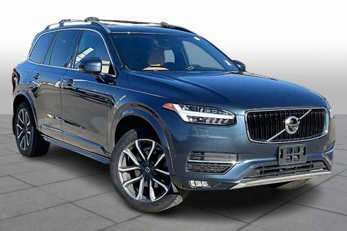 2018 Volvo XC90 T5 Momentum