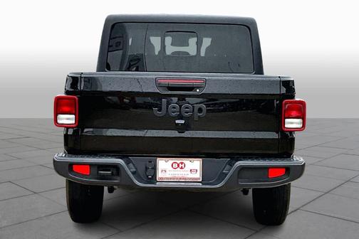 2024 Jeep Gladiator Sport