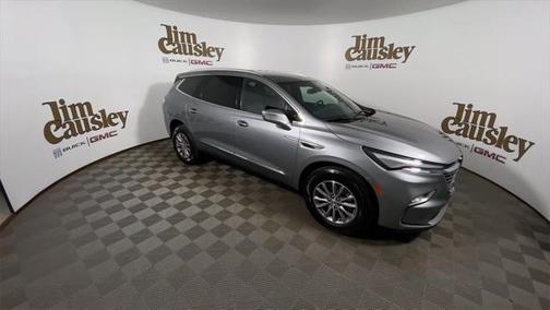 2023 Buick Enclave Essence AWD