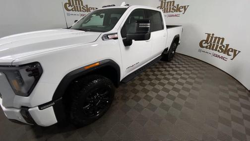 2025 GMC Sierra 2500 AT4