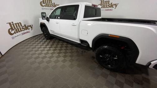 2025 GMC Sierra 2500 AT4