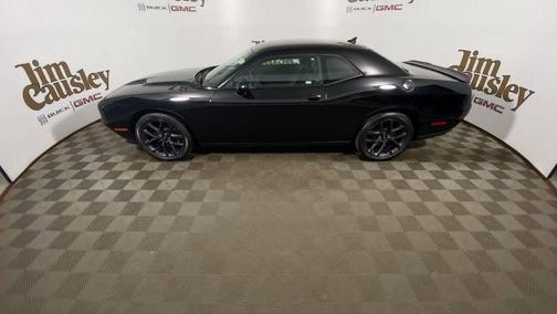 Pitch Black Clearcoat 2019 Dodge Challenger SXT