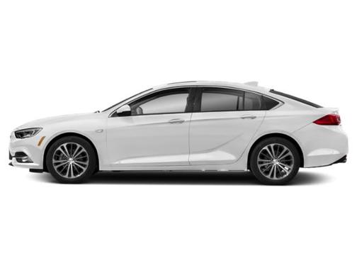 Summit White 2018 Buick Regal Sportback Essence