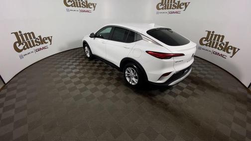 Summit White 2026 Buick Envista Preferred FWD
