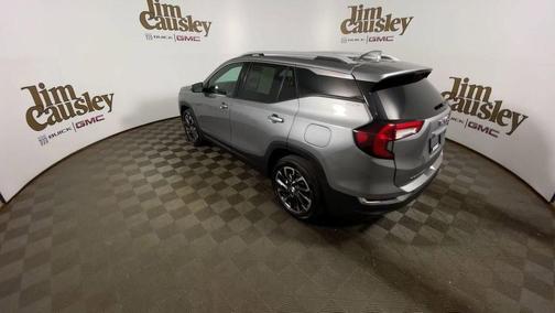 Sterling Metallic 2023 GMC Terrain SLT