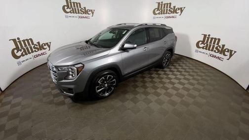 Sterling Metallic 2023 GMC Terrain SLT
