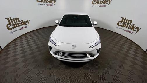 Summit White 2026 Buick Envista Preferred FWD