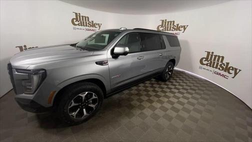 2025 GMC Yukon XL 4WD AT4