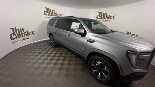 2025 GMC Yukon XL 4WD AT4