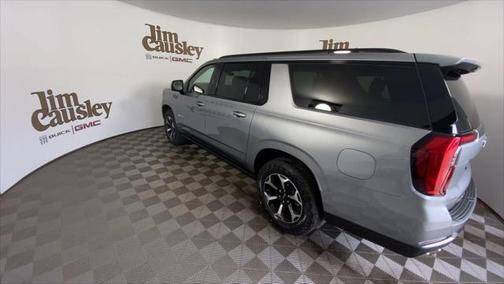 2025 GMC Yukon XL 4WD AT4