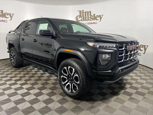 2025 GMC Canyon Base