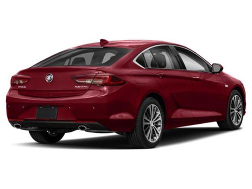 2018 Buick Regal Sportback Essence