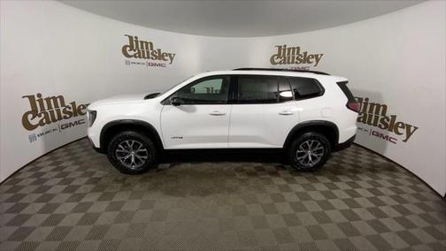 2025 GMC Acadia AWD AT4