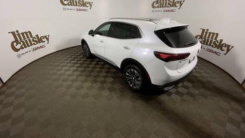 Iridescent White Tricoat 2026 Buick Envision Preferred AWD