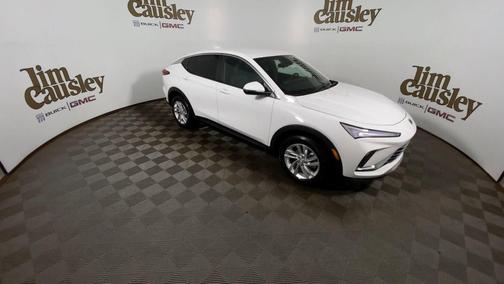 Summit White 2026 Buick Envista Preferred FWD