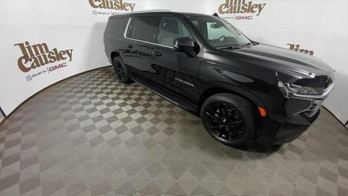 2022 Chevrolet Suburban LT