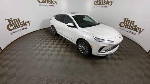 White Frost Tricoat 2026 Buick Envista Avenir FWD