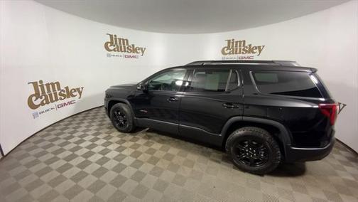 2023 GMC Acadia AWD AT4