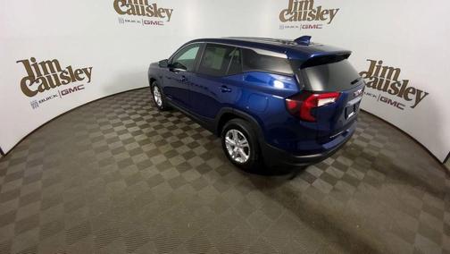 Marine Metallic 2023 GMC Terrain SLE