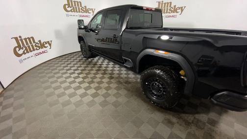 2025 GMC Sierra 2500 AT4