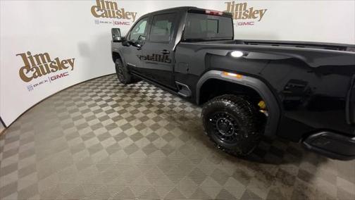 2025 GMC Sierra 2500 AT4