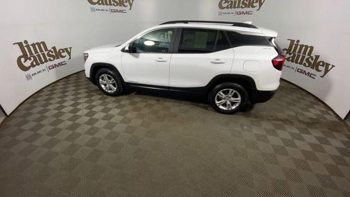 Summit White 2023 GMC Terrain SLE