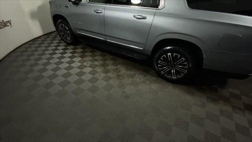 2025 GMC Yukon XL 4WD Elevation